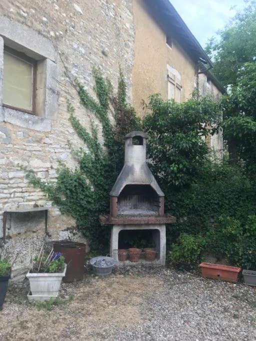 فيلا Longere Campagne 10 Pers. Proche Guedelon Sougeres-en-Puisaye المظهر الخارجي الصورة