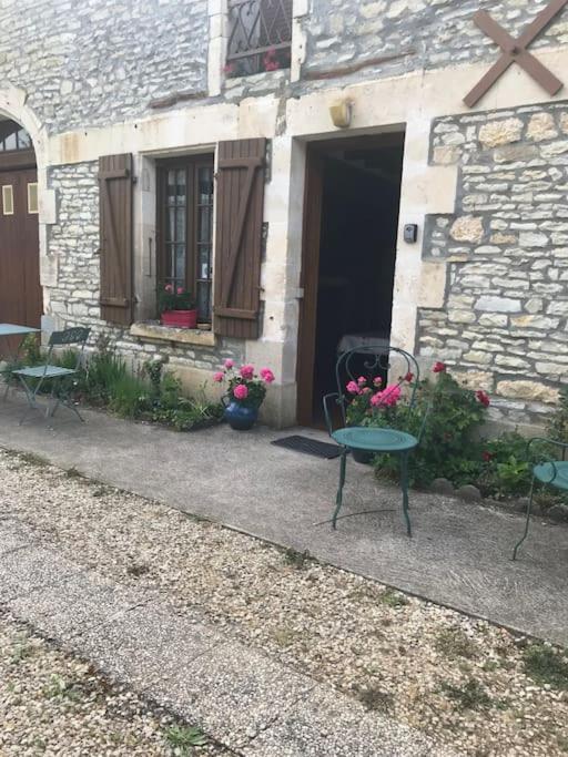 فيلا Longere Campagne 10 Pers. Proche Guedelon Sougeres-en-Puisaye المظهر الخارجي الصورة